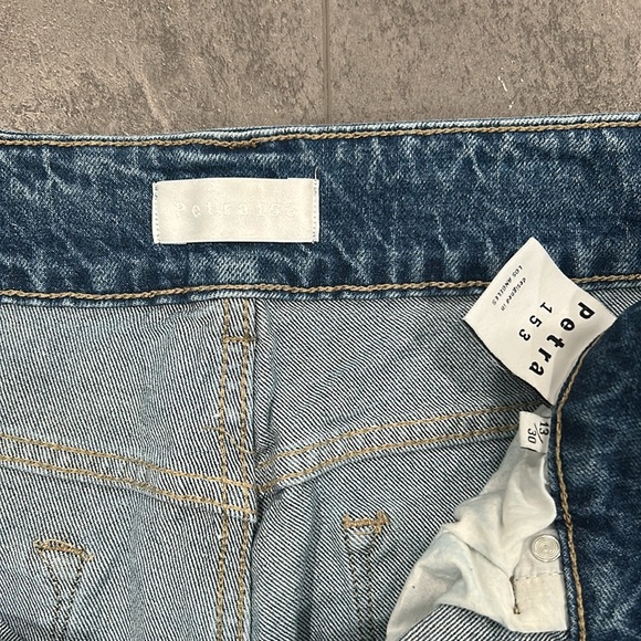 Great Condition Petra153 Flare Jeans. Size 13/30! - Picture 8 of 10